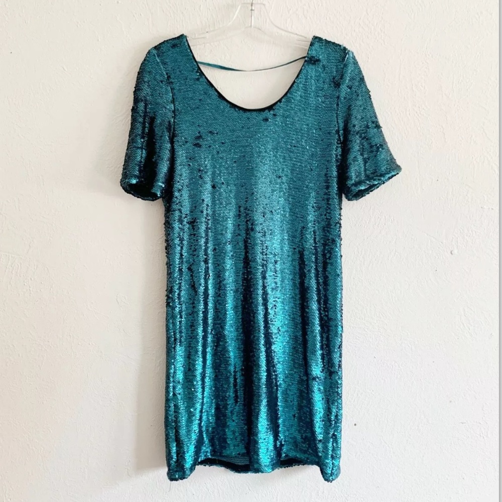 Stella Laguna Beach Turquoise Sequin Shift Dress M